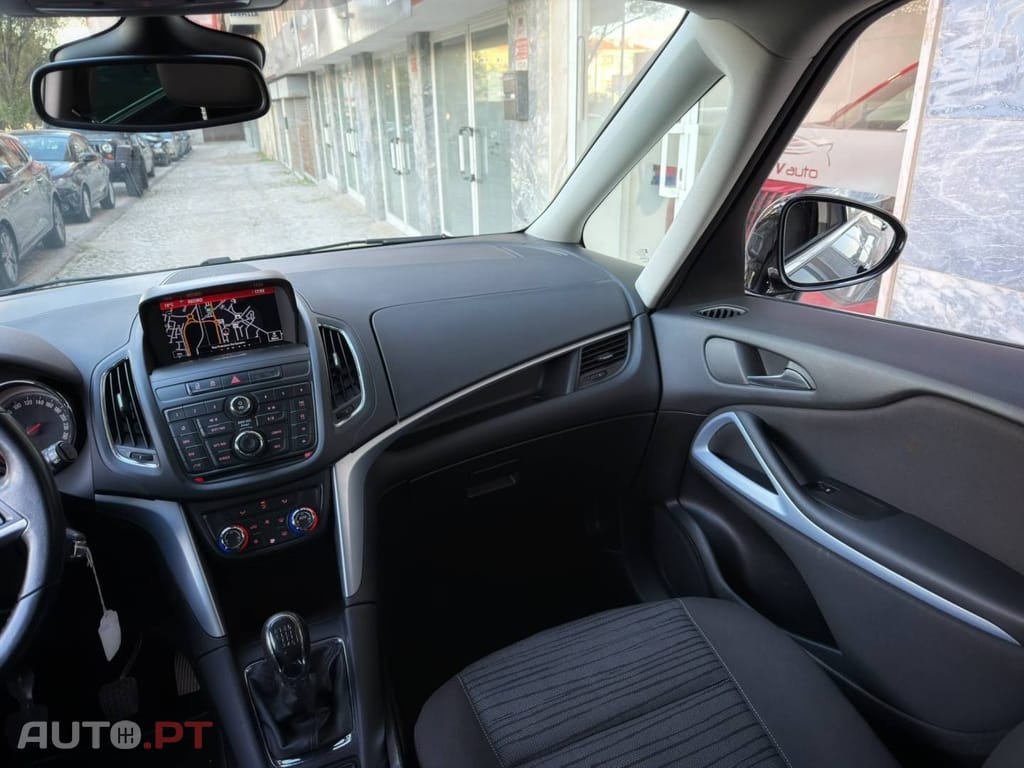 Opel Zafira 1.6 CDTi Cosmo