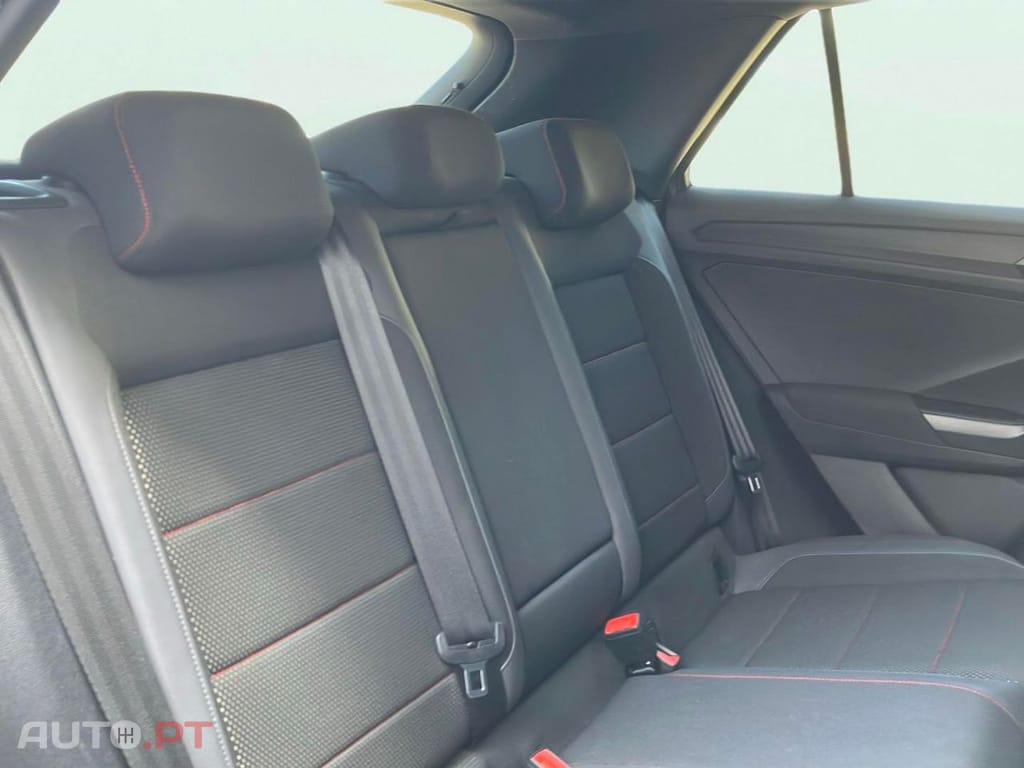 Volkswagen T-Roc 1.5 TSI Sport DSG