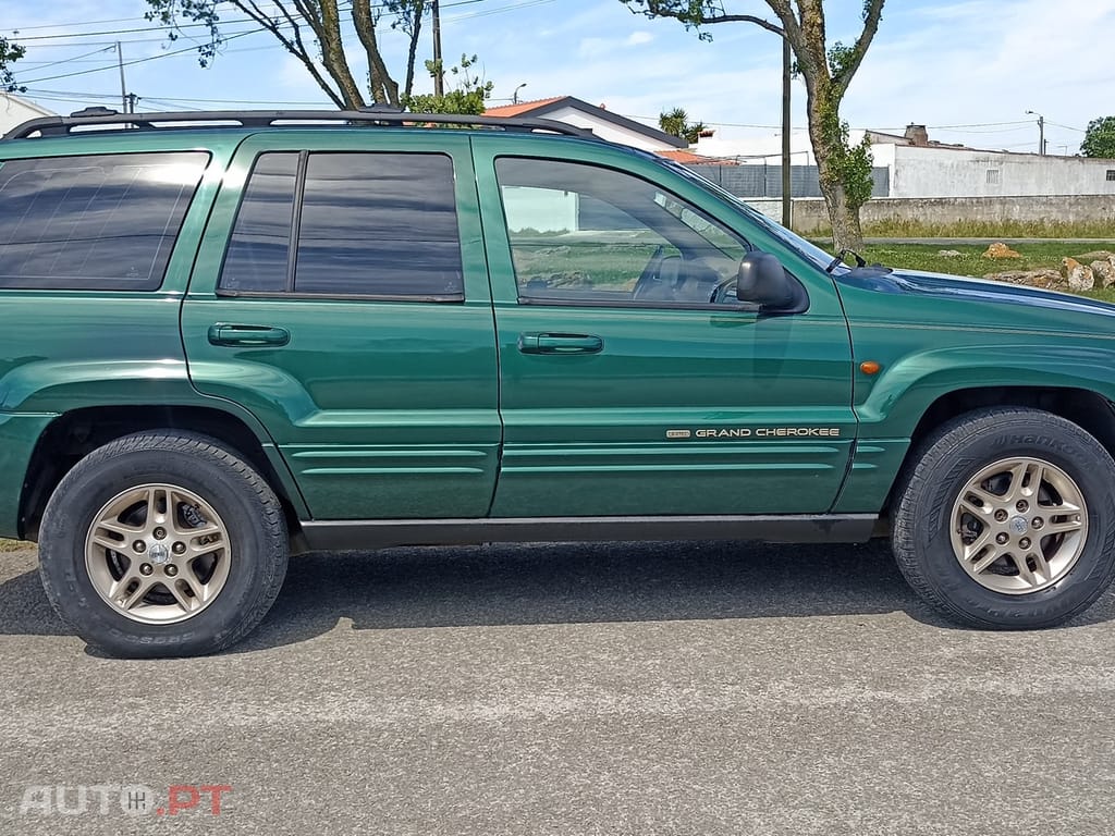 Jeep Grand Cherokee 4.0 Official