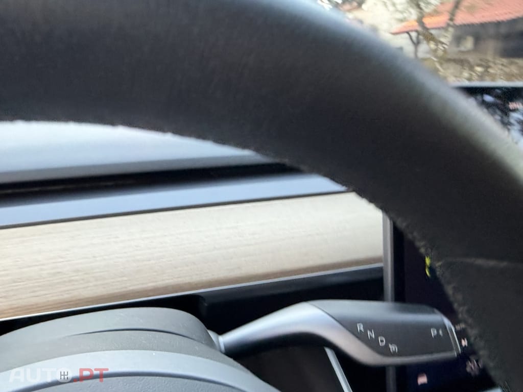 Tesla Model 3 Standard Range Plus RWD