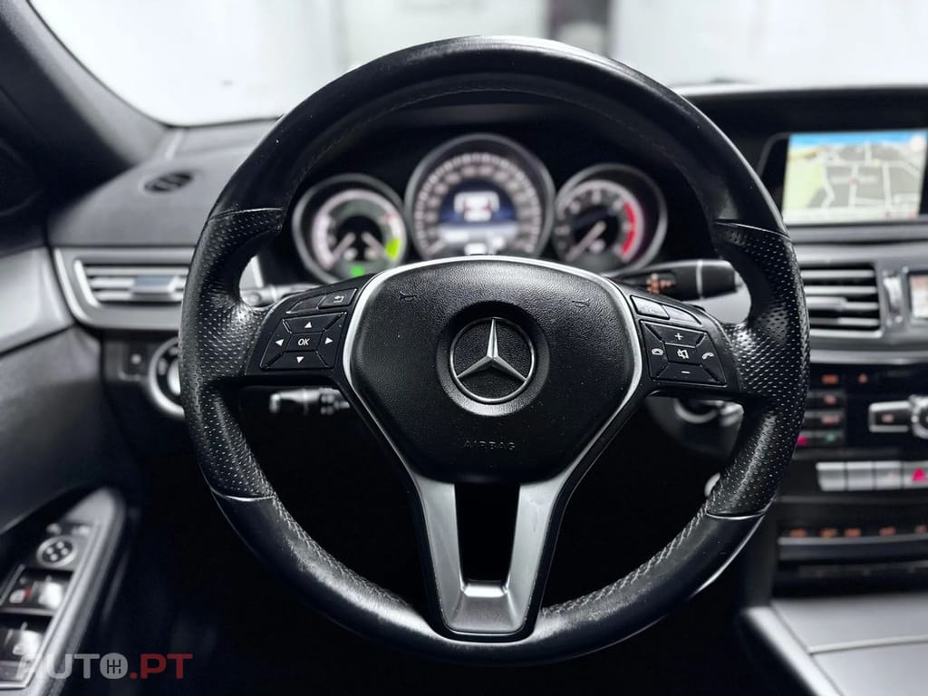 Mercedes-Benz E 300 Bluetec Hybrid Avantgarde