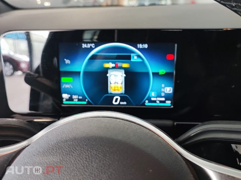 Mercedes-Benz EQA 250