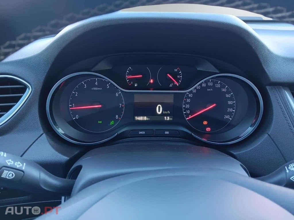 Opel Grandland (X) 1.2 Executive 