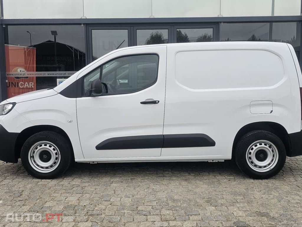 Peugeot Partner 1.5 BlueHDi Premium Standard