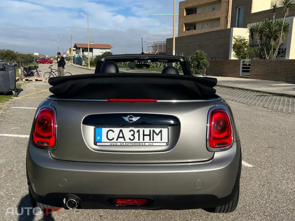 MINI Cabrio Cooper D