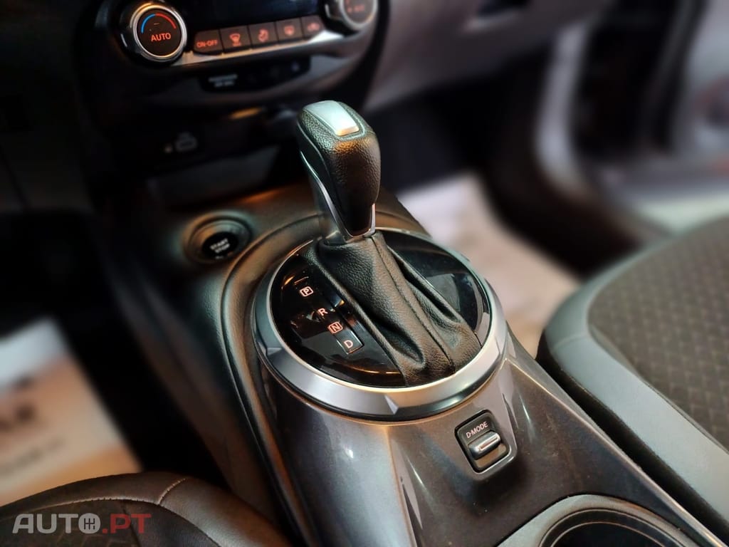 Nissan Juke 1.6 Hybrid N-Connecta