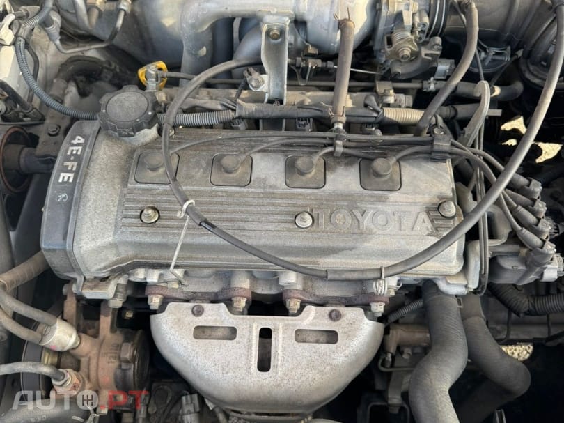 Toyota Corolla Sedan 1.3 Terra AC