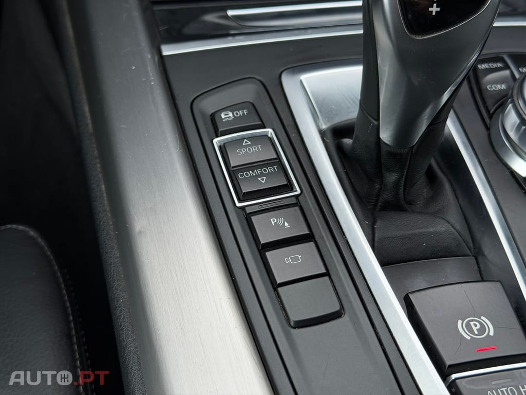 BMW X5 25 d sDrive Comfort 7L