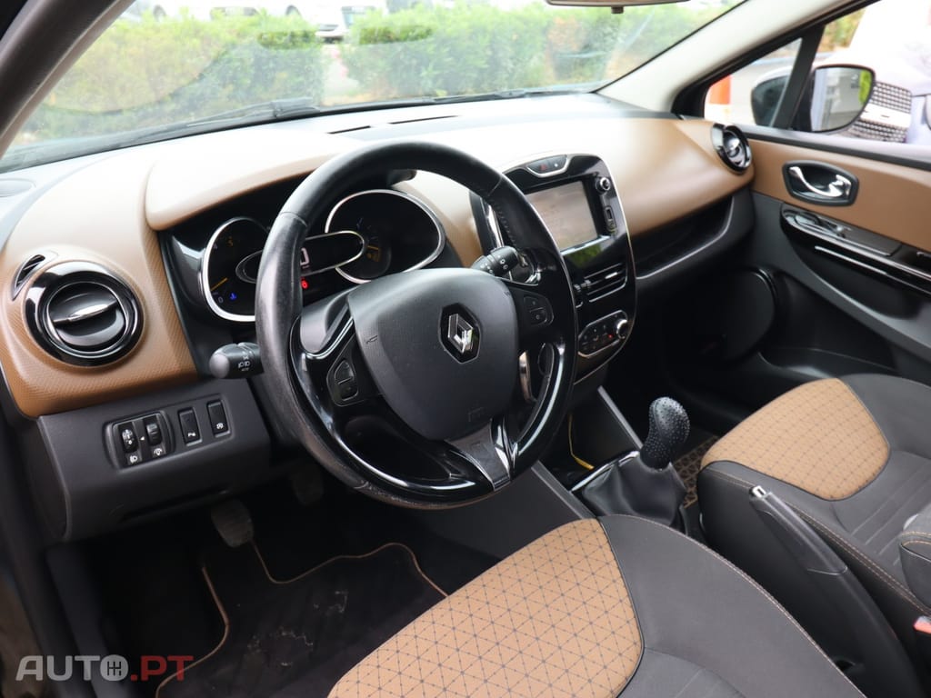 Renault Clio Sport Tourer 1.5 dCi Confort