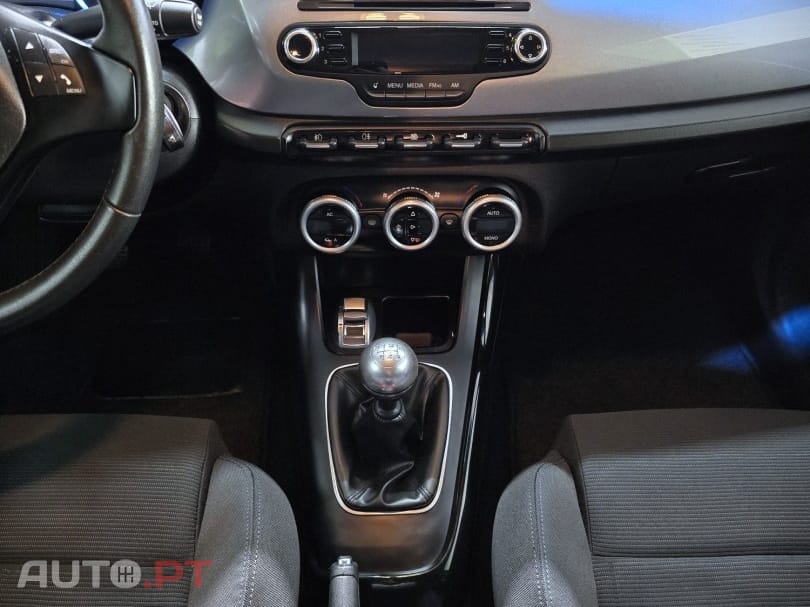 Alfa Romeo Giulietta 1.6 JTDm Distinctive