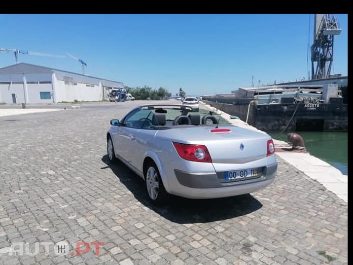 Renault Mégane Cabrio Karmann Ghia full extras