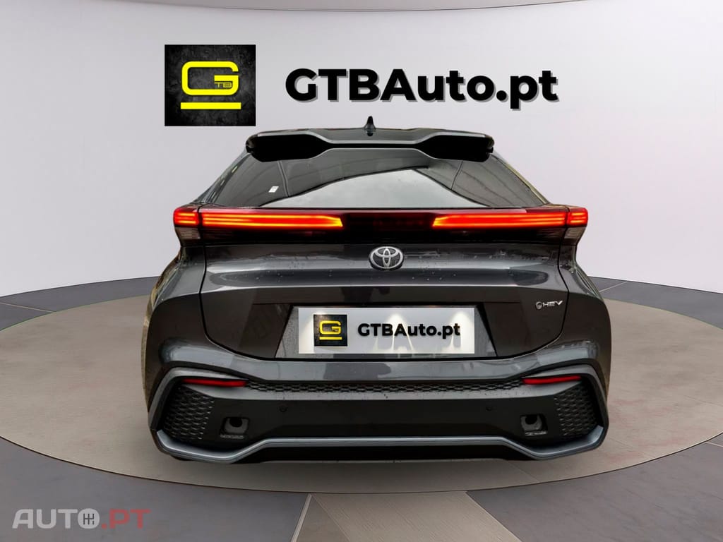 Toyota C-HR 1.8 Hybrid Teamplayer I.V.A DEDUTIVEL
