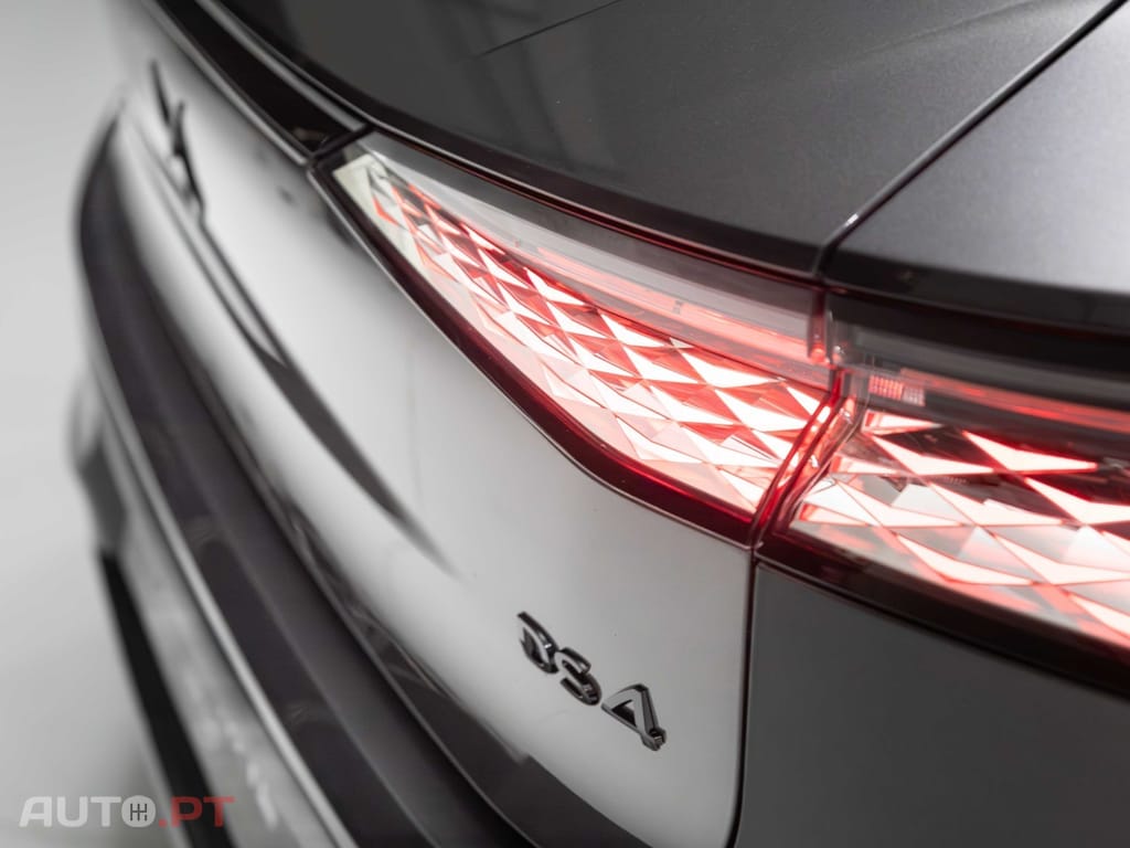 DS DS4 PureTech 130 PERFORMANCE LINE+