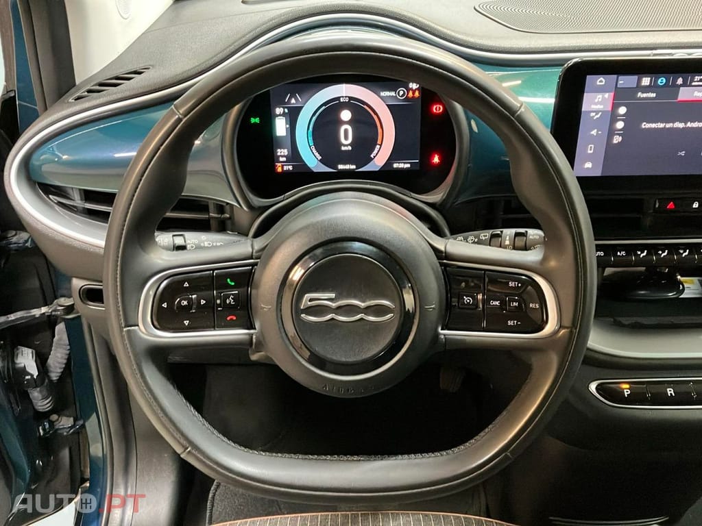 Fiat 500e Icon Plus 42 KWh
