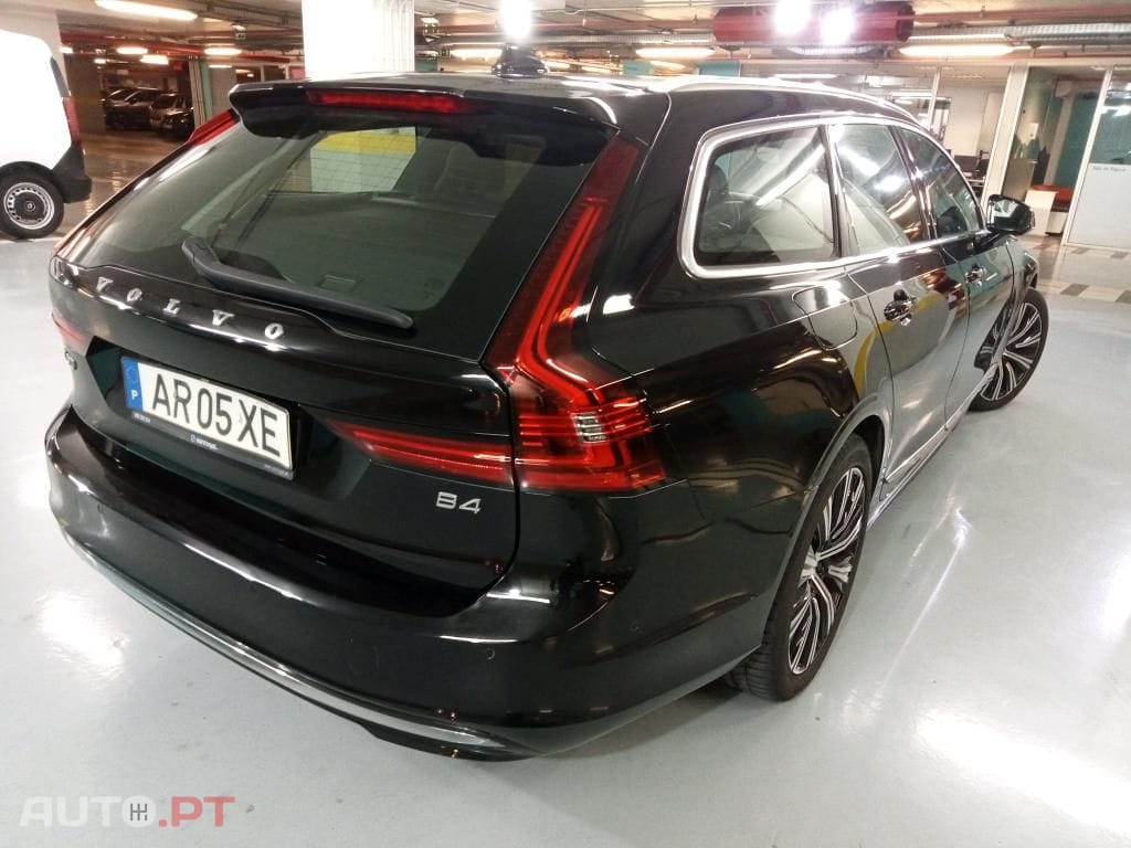 Volvo V90 2.0 B4 Plus Bright
