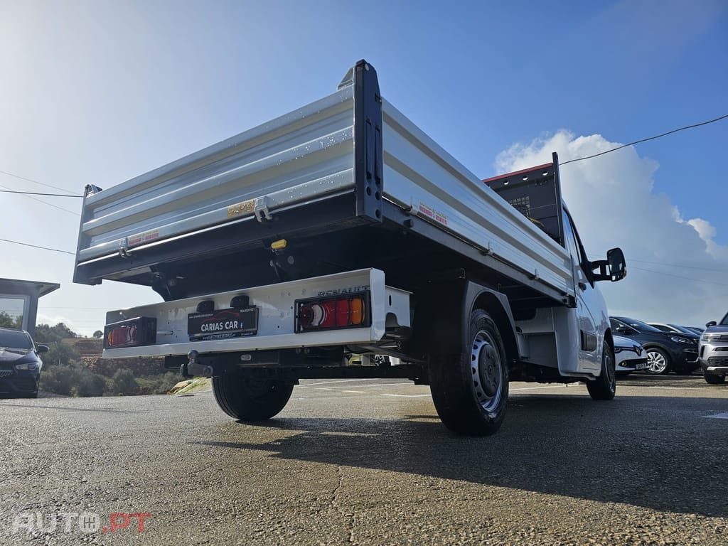 Renault Master 2.2 dCi L2 H1 3.5T