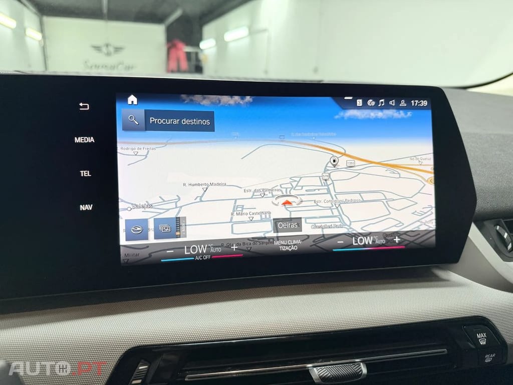 BMW 218 d Auto