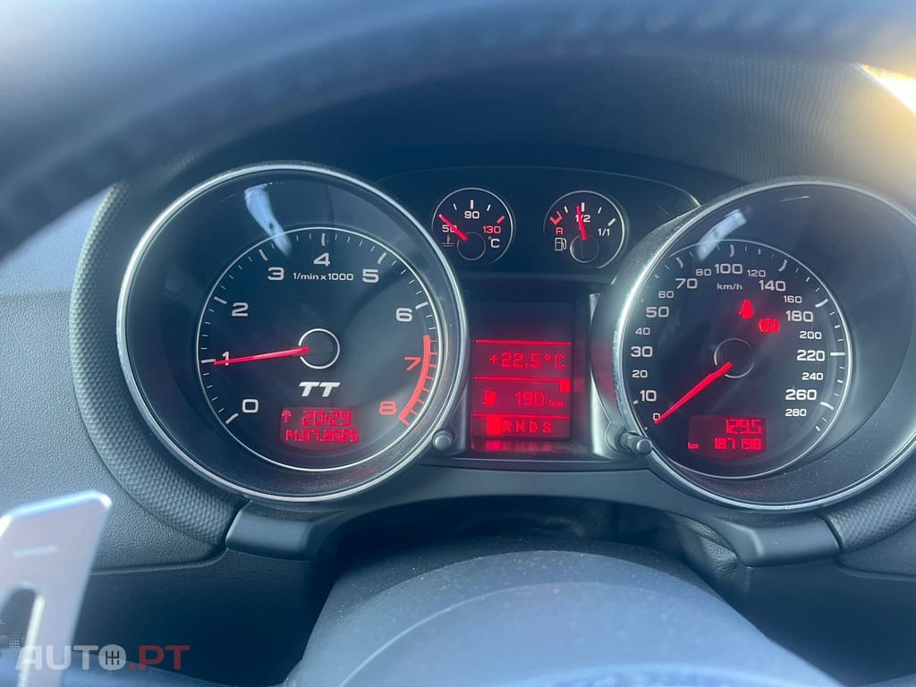 Audi TTS 2.0 TFSi quattro S Tronic