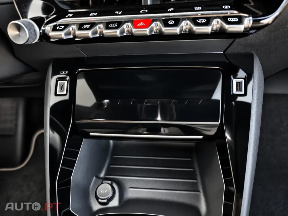 Peugeot E-208 50 kWh GT Line