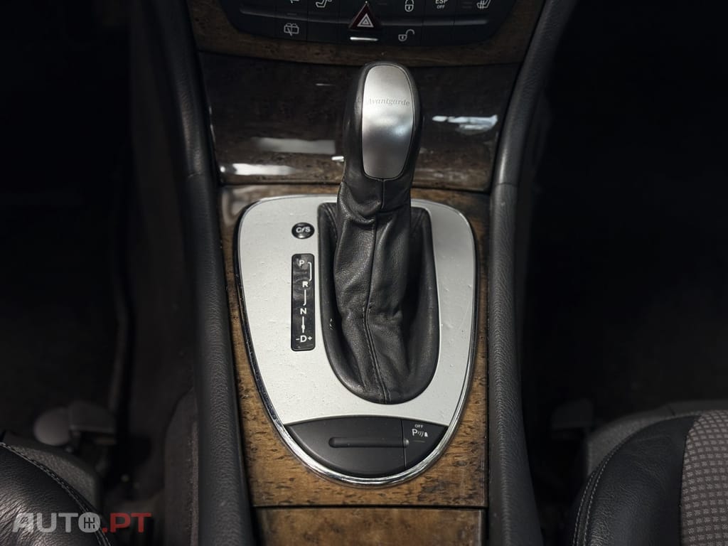 Mercedes-Benz E 270 CDI STATION ADVANTGARDE