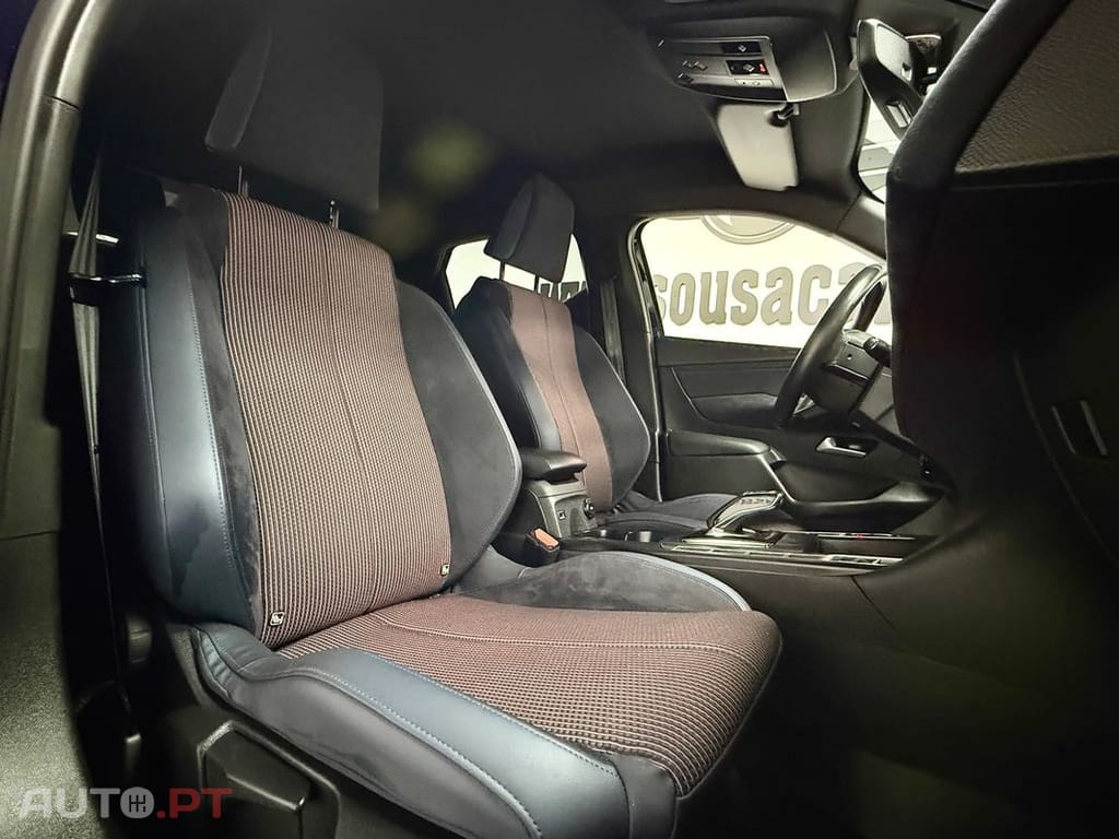 DS DS3 Crossback E-TENSE PERFORMANCE LINE