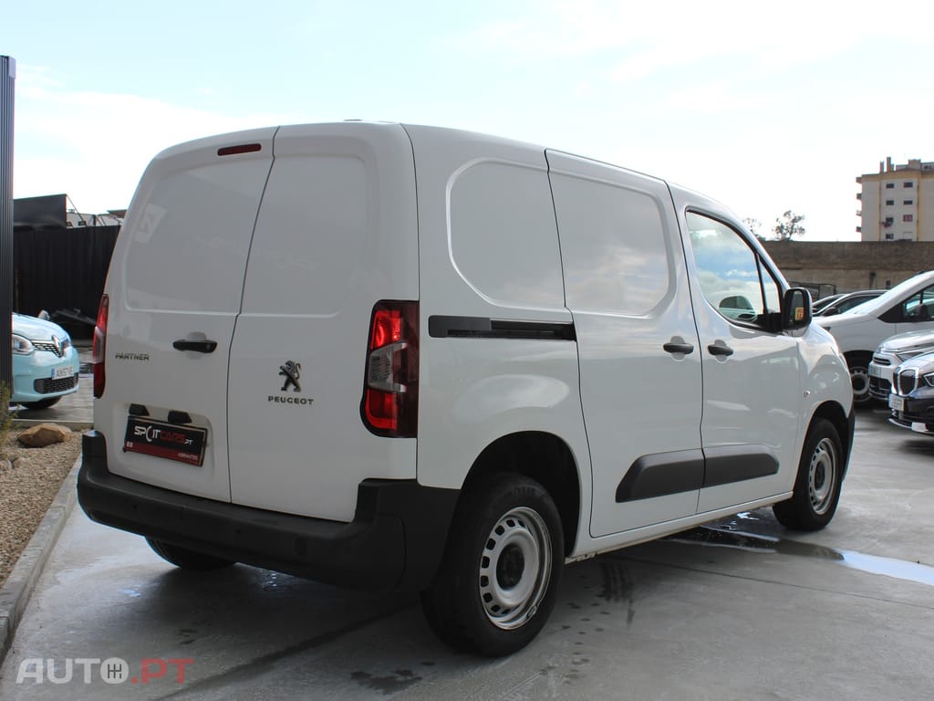 Peugeot Partner 1.5 BlueHDi Premium Standard
