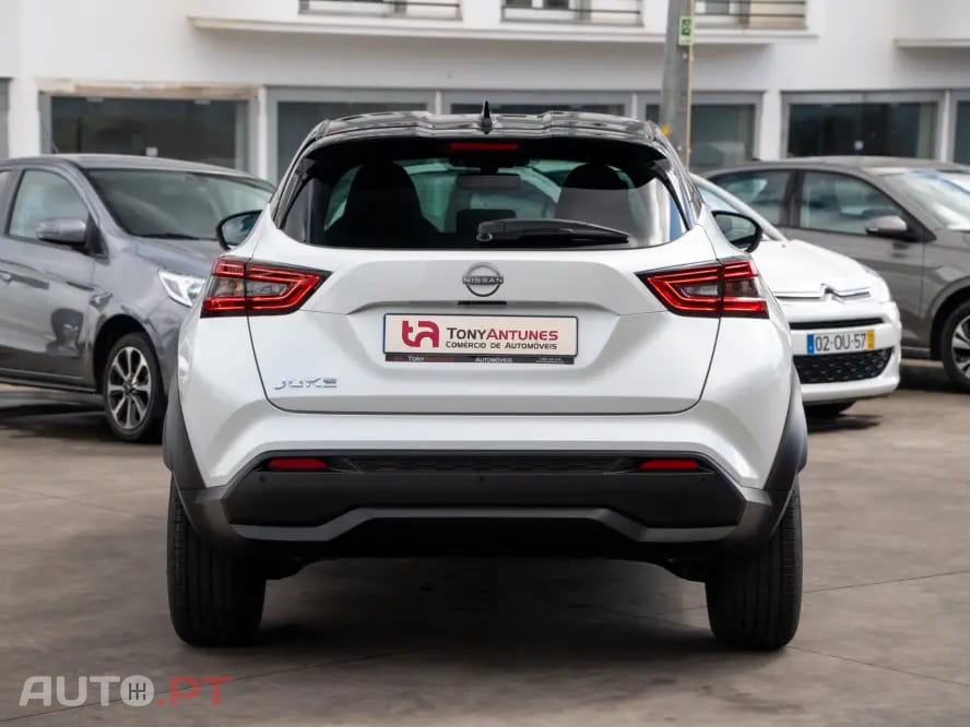 Nissan Juke 1.0 DIG-T N-Connecta Two Tone