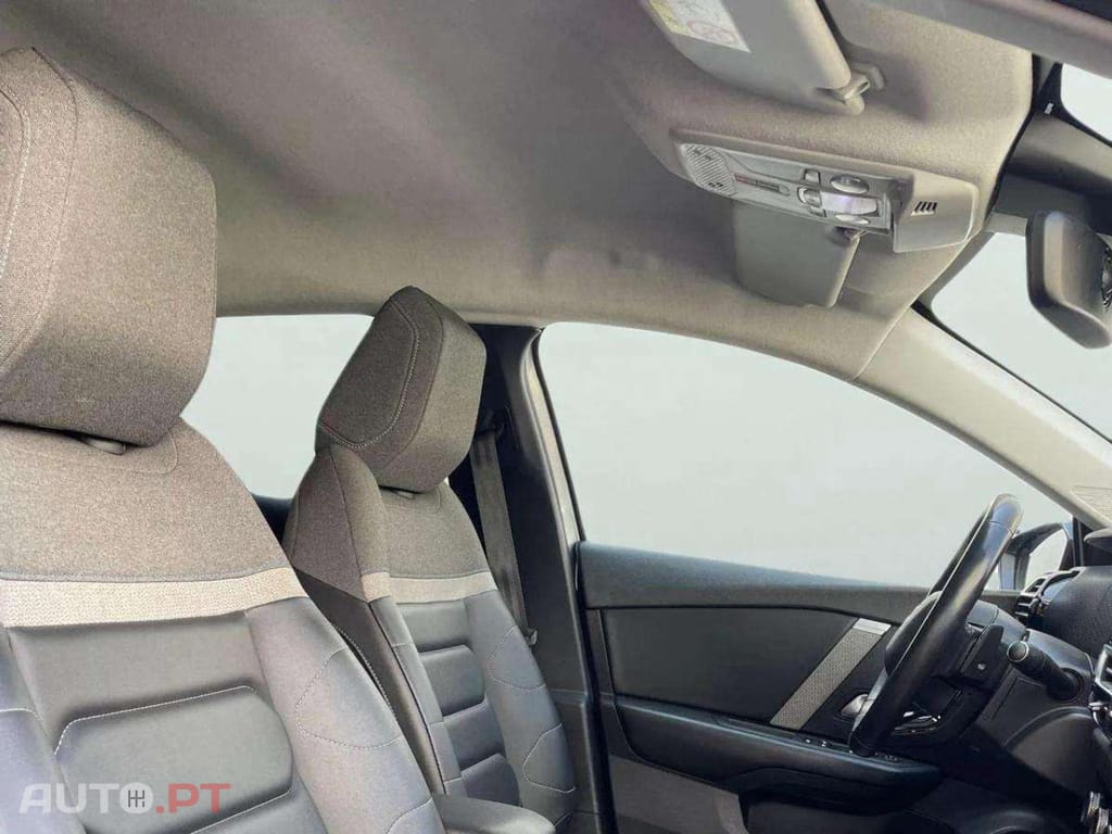 Citroen C4 1.5 BlueHDi Shine EAT8