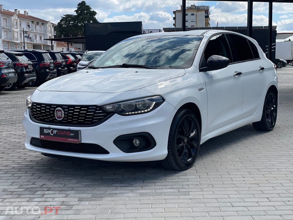 Fiat Tipo 1.3 M-Jet Lounge Tech J17