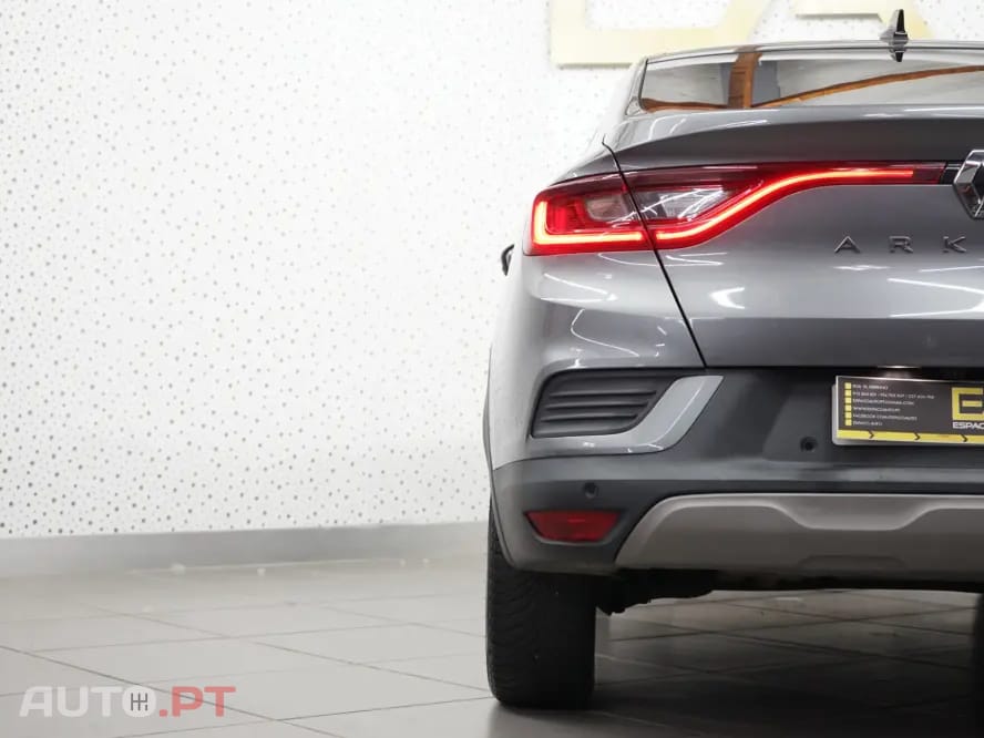 Renault Arkana 1.6 E-Tech Intens