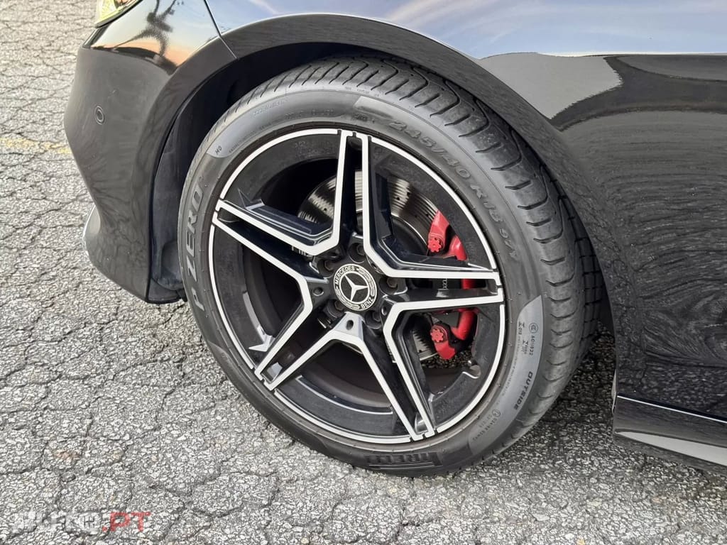 Mercedes-Benz E 250 BlueTEC Avantgarde Auto.