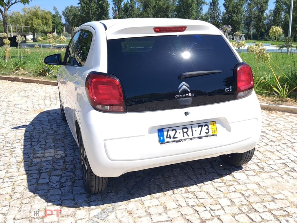 Citroen C1 1.2 VTi Shine