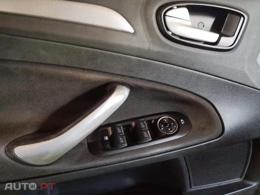 Ford Mondeo SW 1.8 TDCi Titanium