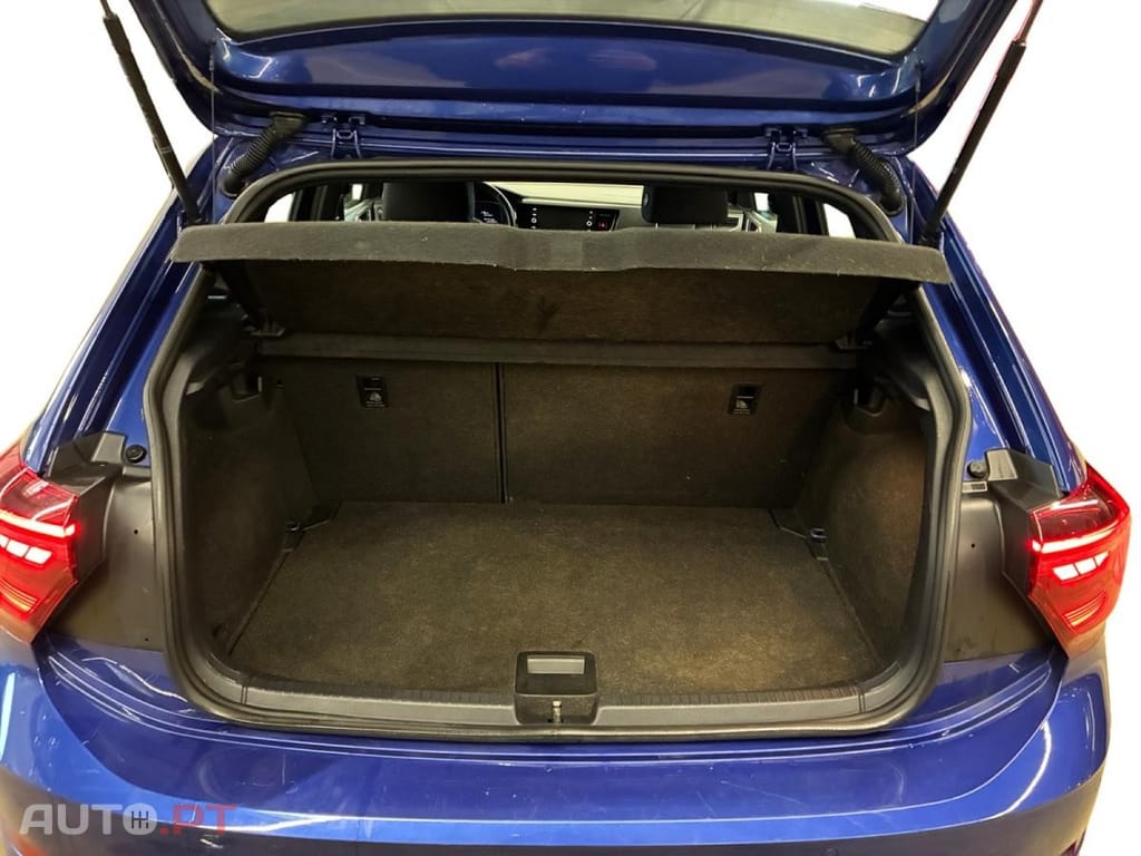 Volkswagen Polo 1.0 TSI R-Line