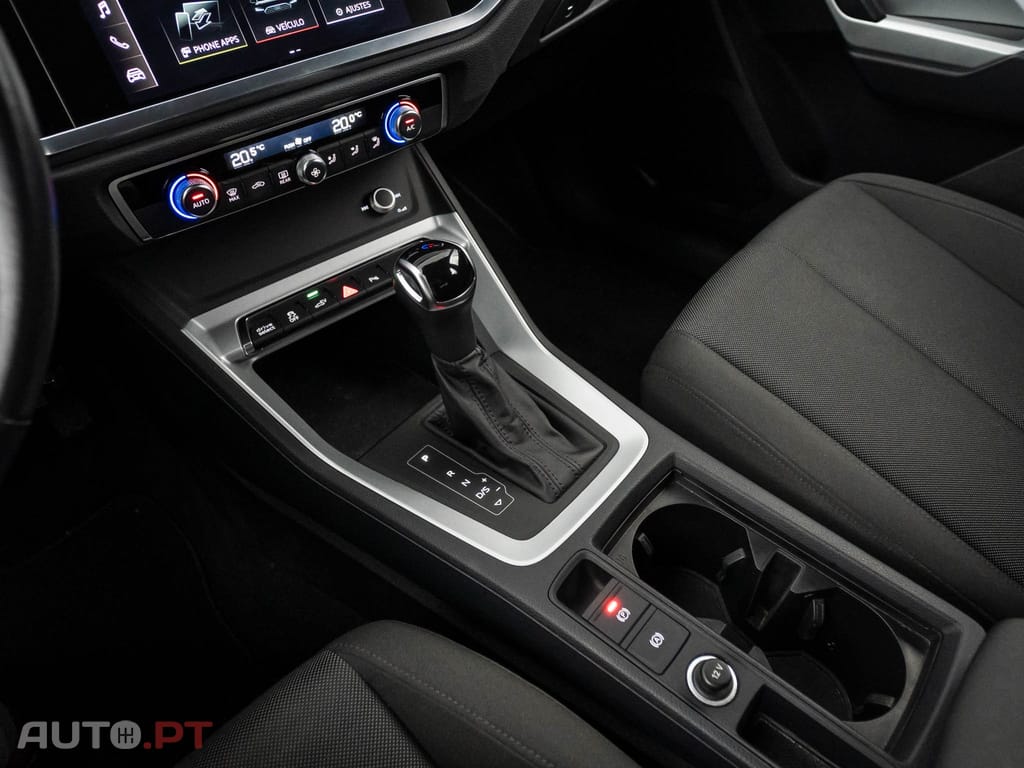 Audi Q3 45 TFSIe S tronic