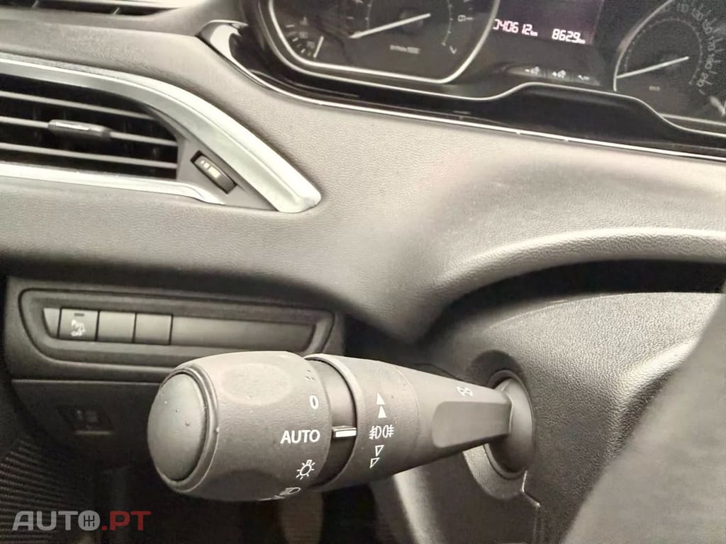 Peugeot 208 1.2 PureTech Style