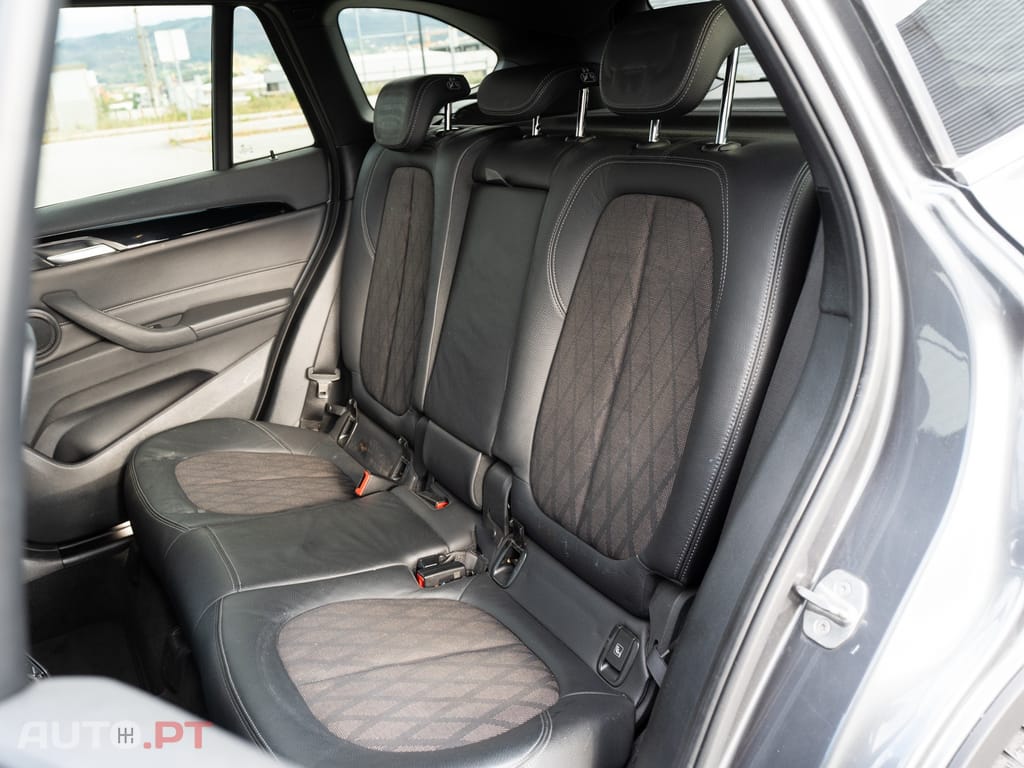 BMW X1 16 d sDrive Auto