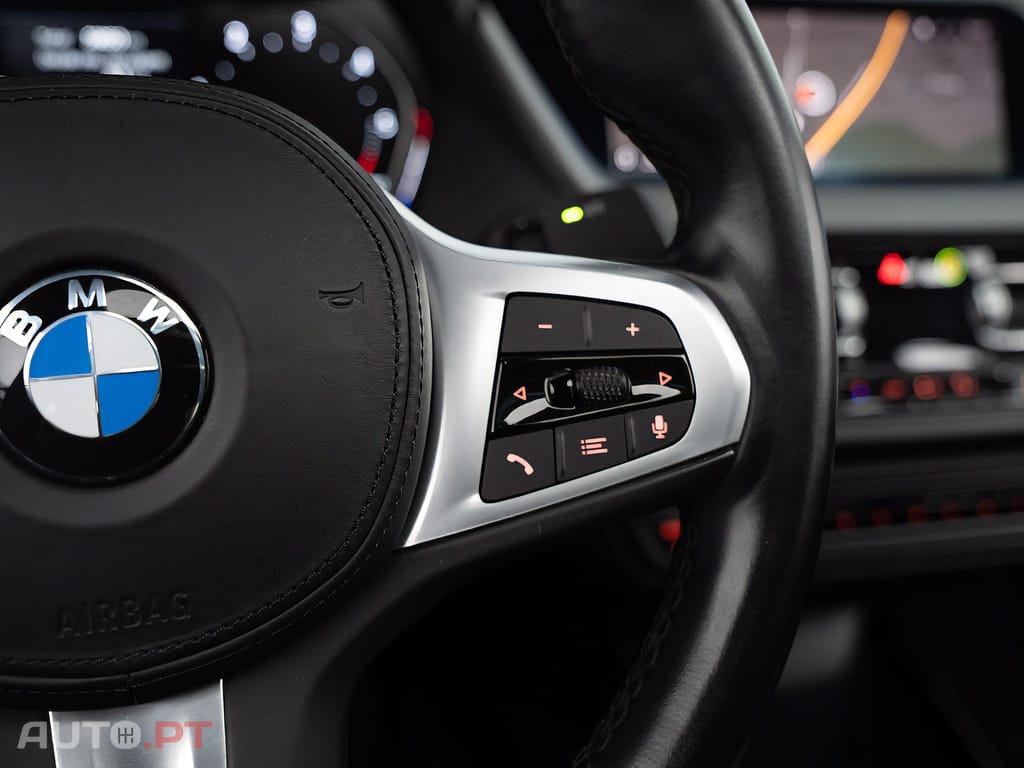 BMW 216 d Pack Desportivo M