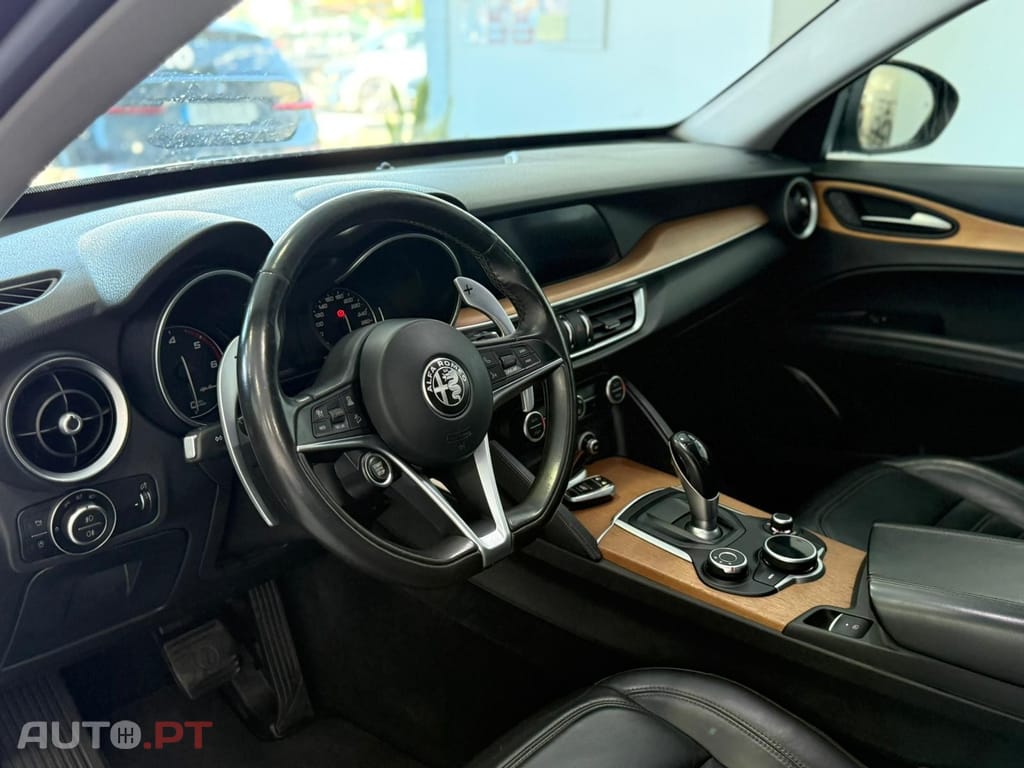 Alfa Romeo Stelvio 2.2 D Super AT8