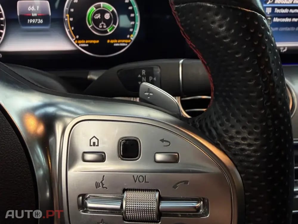 Mercedes-Benz E 300 de AMG Line