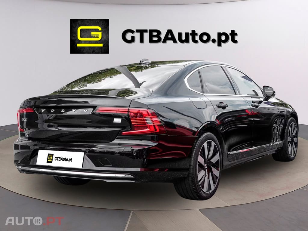 Volvo S90 T8 Twin Engine AWD