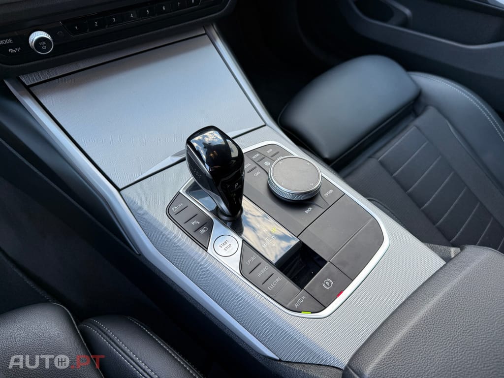 BMW 320 e Touring Corporate Edition Auto