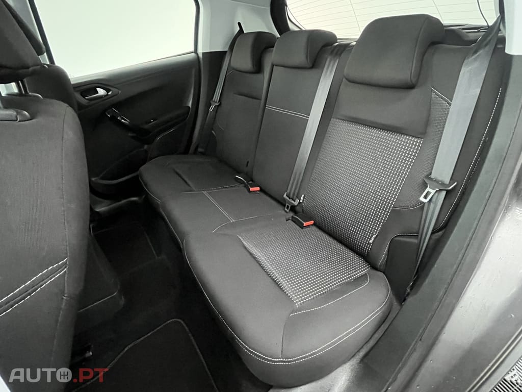 Peugeot 208 1.2 PureTech Allure