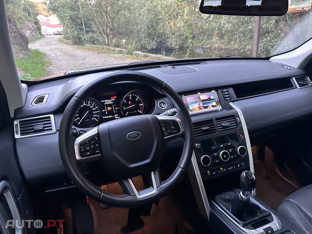 Land Rover Discovery Sport 2.0 TD4 HSE