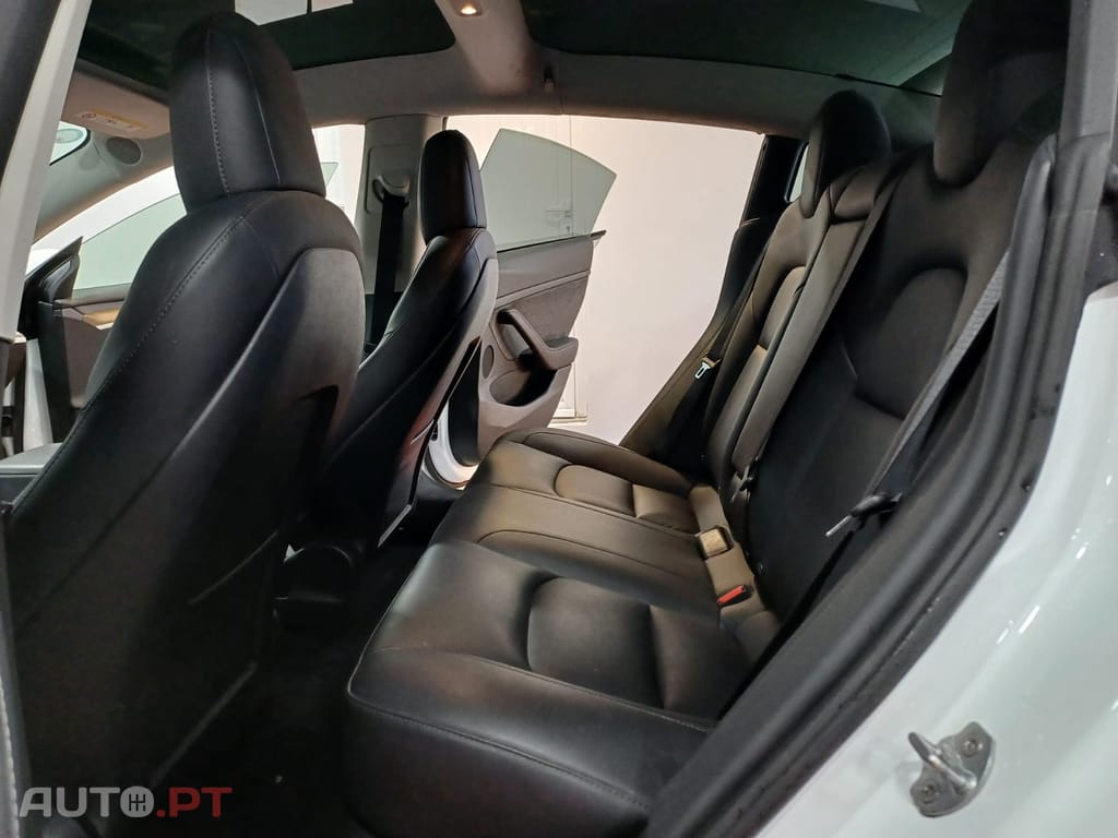 Tesla Model 3 Standard Plus