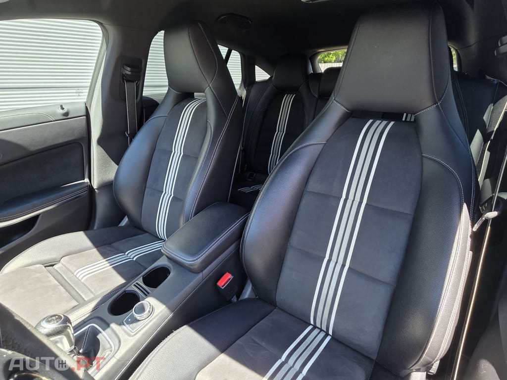 Mercedes-Benz CLA 180 d Shooting Brake AMG Line — fotografia 16