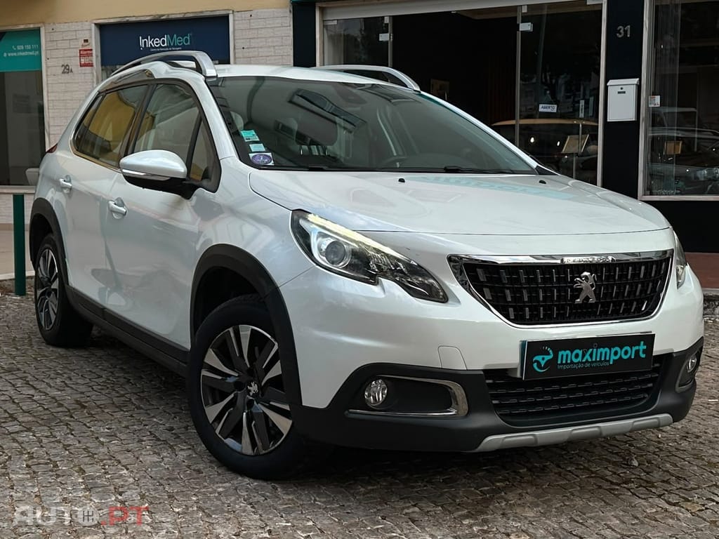 Peugeot 2008 1.2 PureTech Allure EAT6