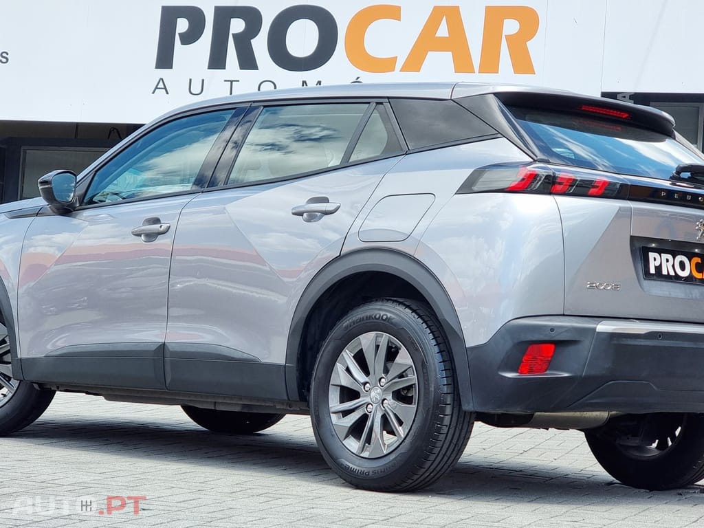 Peugeot 2008 1.2 PureTech Active Pack
