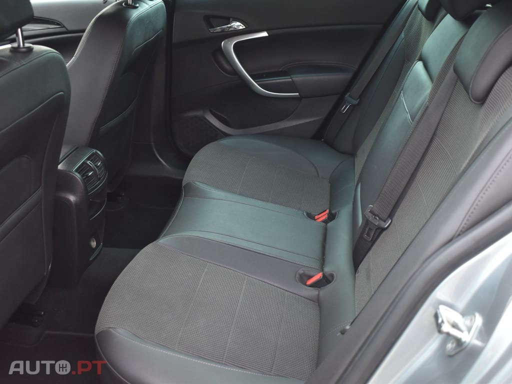 Opel Insignia Sports Tourer COSMO 2.0 CDTI 160CV