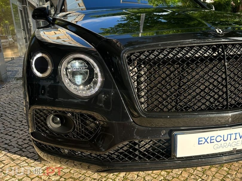Bentley Bentayga V8
